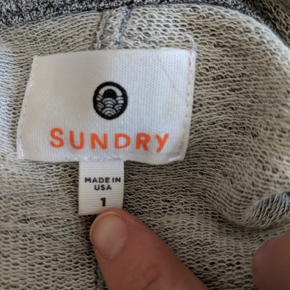 Closet clear out price 1 day only! Sundry Dream Big Hoodie - Picture 6 of 8